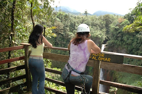 Rappel chicas catarata del toro