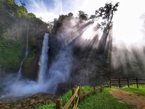 Catarata Del Toro